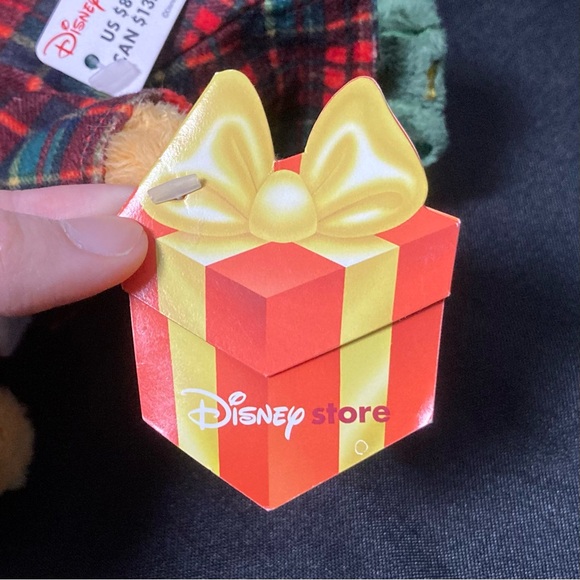 ⭐️ Disney Store Exclusive Winnie the Pooh Bear Christmas Plaid Pajama Plush - Picture 8 of 16